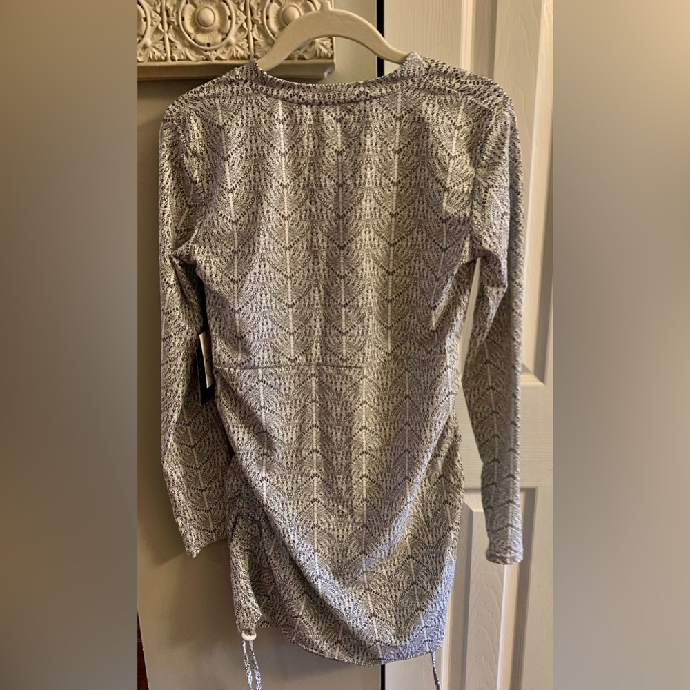 Mott50 Black & White Printed Swim Dress NWT - Small - Picture 4 of 8